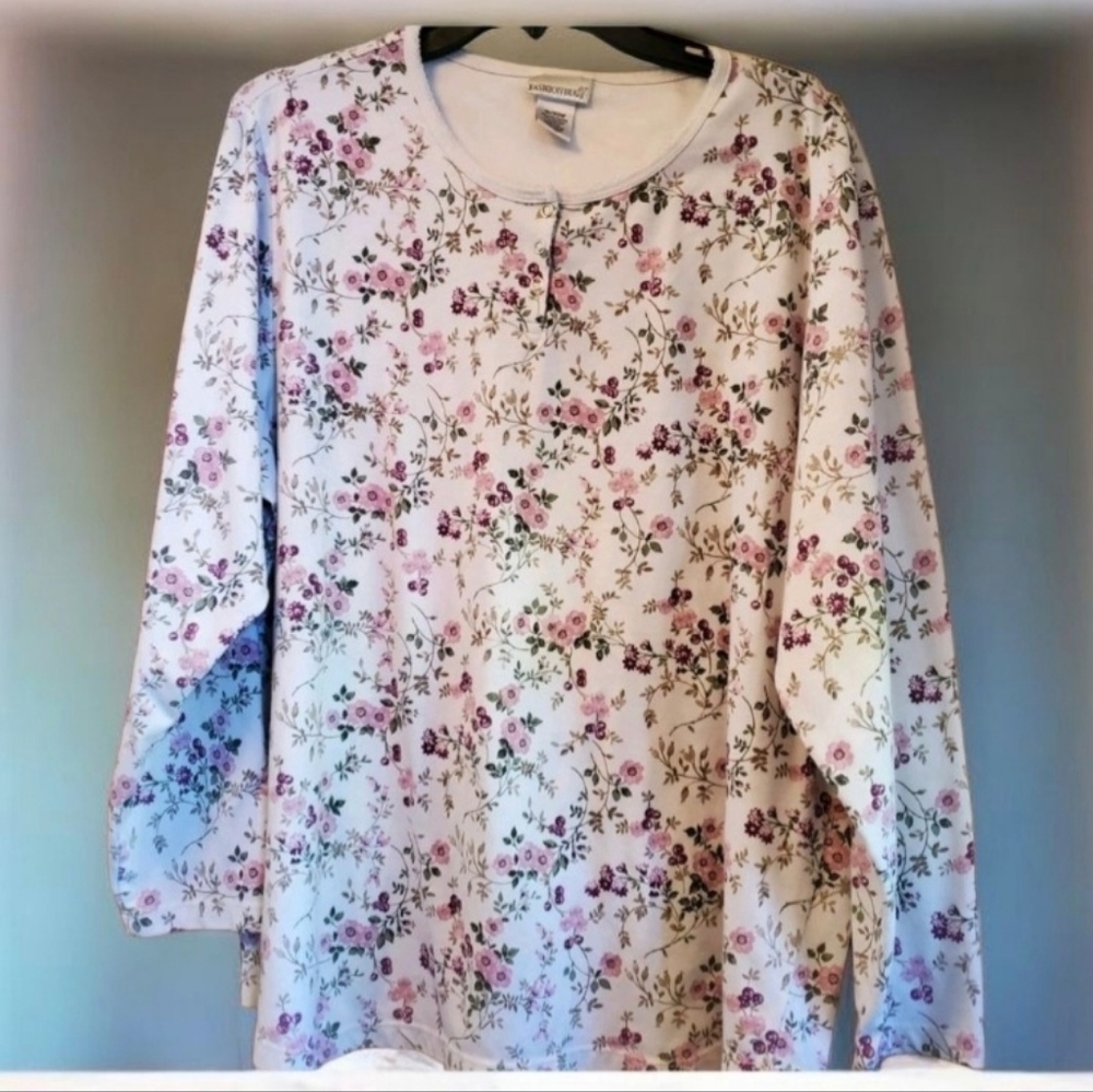 Fashion Bug Floral Henley Shirt size 18/20